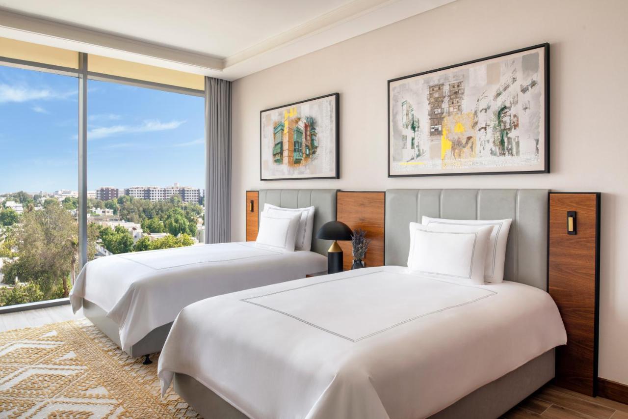 Swissotel Living Yidda Exterior foto Deluxe Room