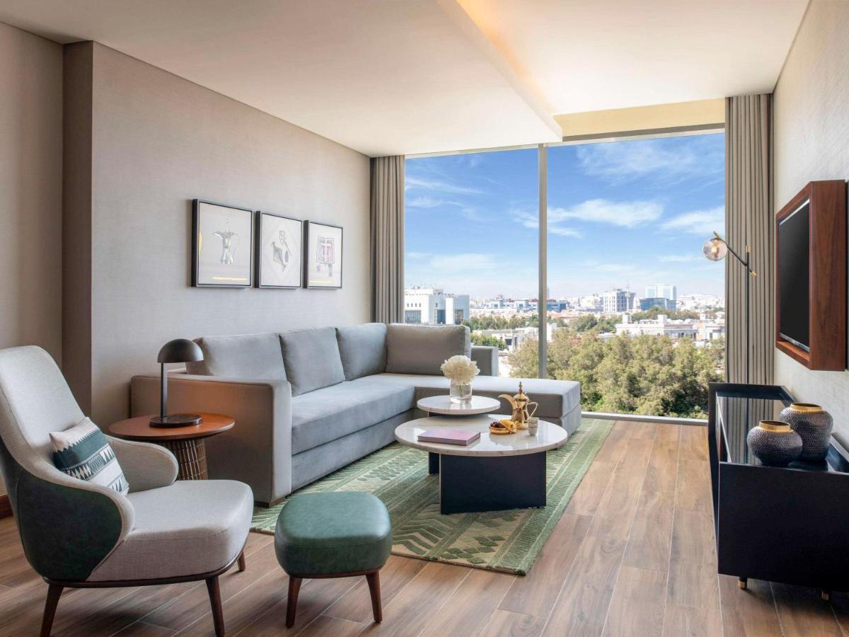 Swissotel Living Yidda Exterior foto Living room