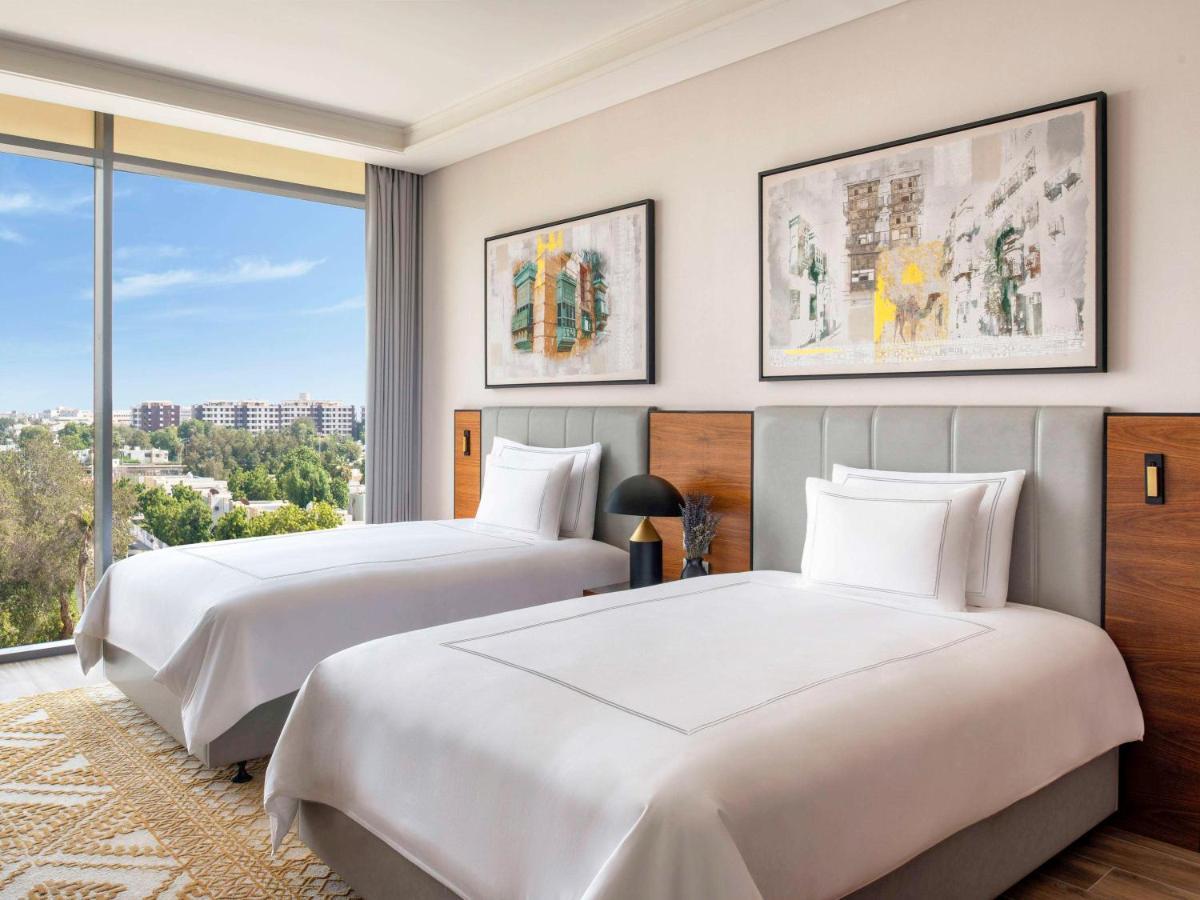 Swissotel Living Yidda Exterior foto Deluxe Room
